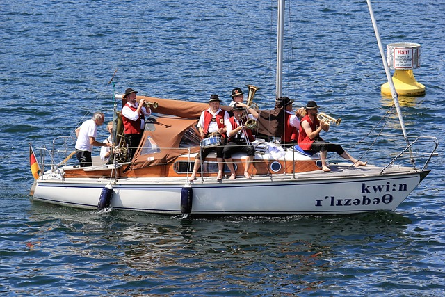 的头球攻入 的头球攻入